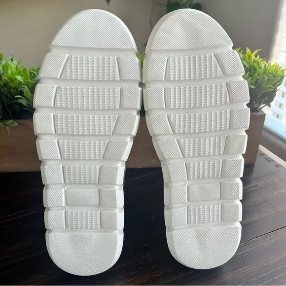 FREE PEOPLE Catch Me If You Can Crochet Platform Sneaker in Natural Size 9.5 NEW - Picture 12 of 15